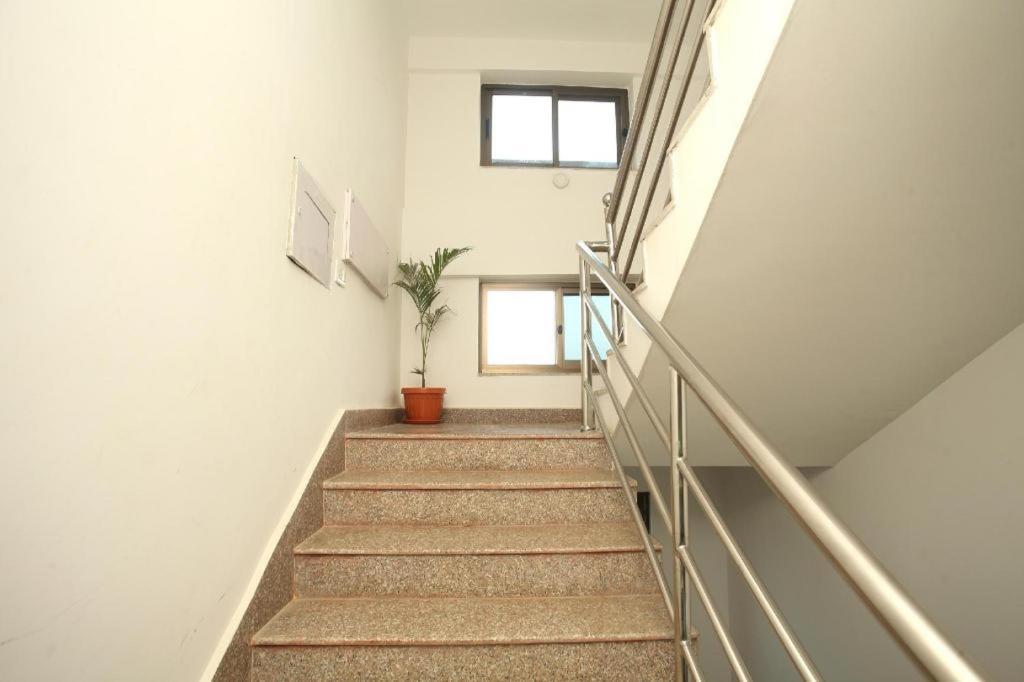רומינדיי Oyo 525 Hotel Aloka Inn מראה חיצוני תמונה