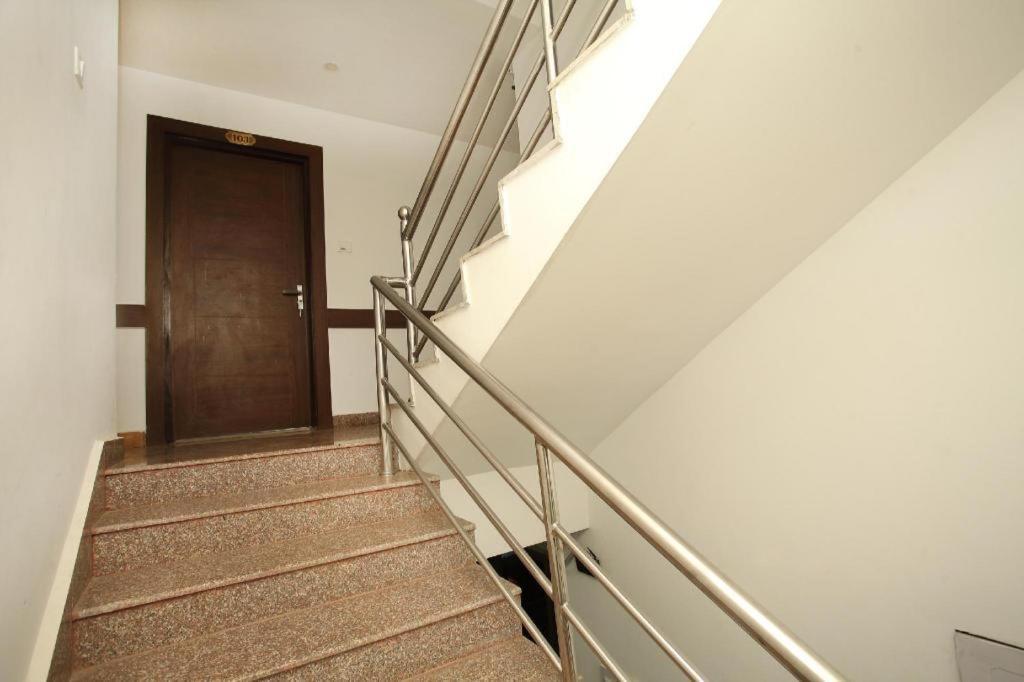 רומינדיי Oyo 525 Hotel Aloka Inn מראה חיצוני תמונה
