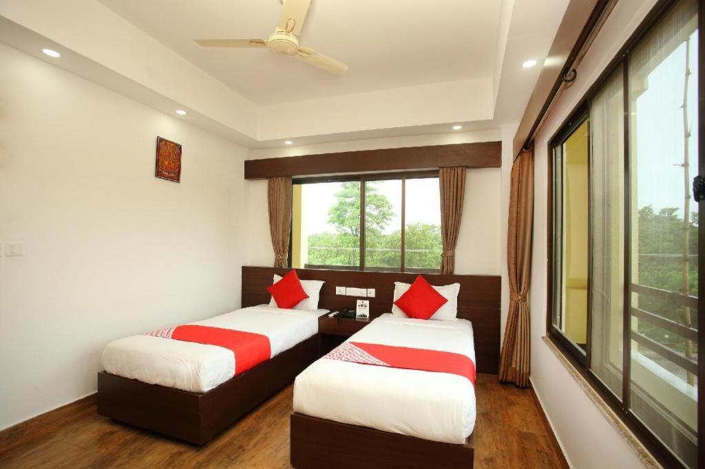 רומינדיי Oyo 525 Hotel Aloka Inn מראה חיצוני תמונה