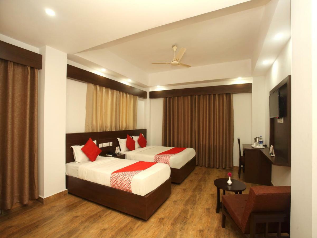 רומינדיי Oyo 525 Hotel Aloka Inn מראה חיצוני תמונה