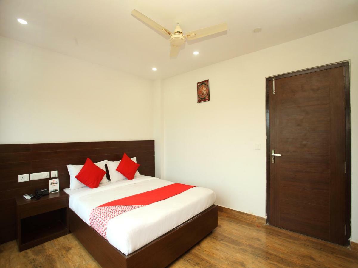 רומינדיי Oyo 525 Hotel Aloka Inn מראה חיצוני תמונה