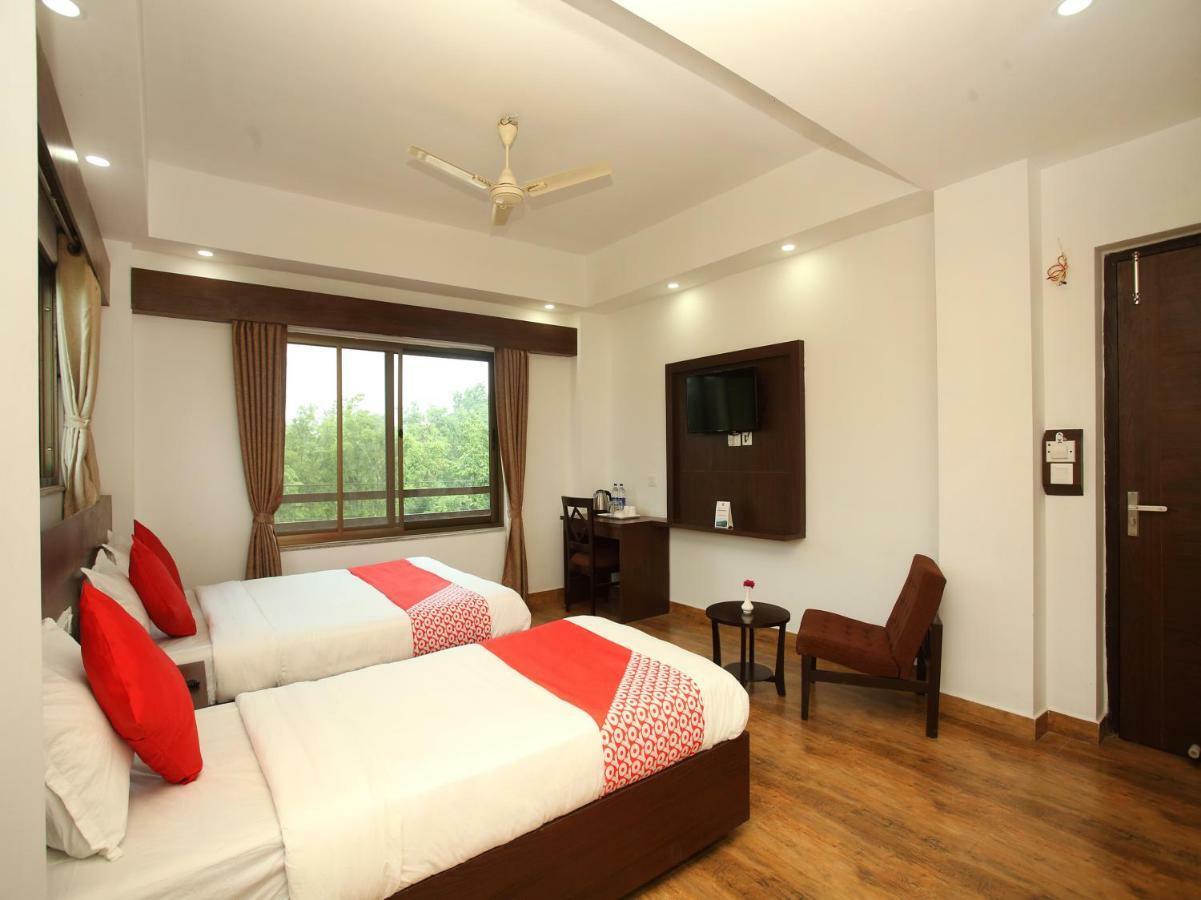 רומינדיי Oyo 525 Hotel Aloka Inn מראה חיצוני תמונה
