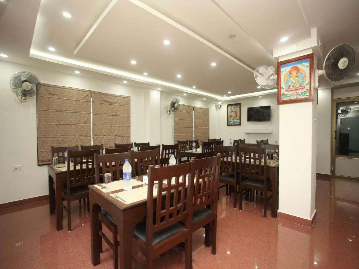 רומינדיי Oyo 525 Hotel Aloka Inn מראה חיצוני תמונה